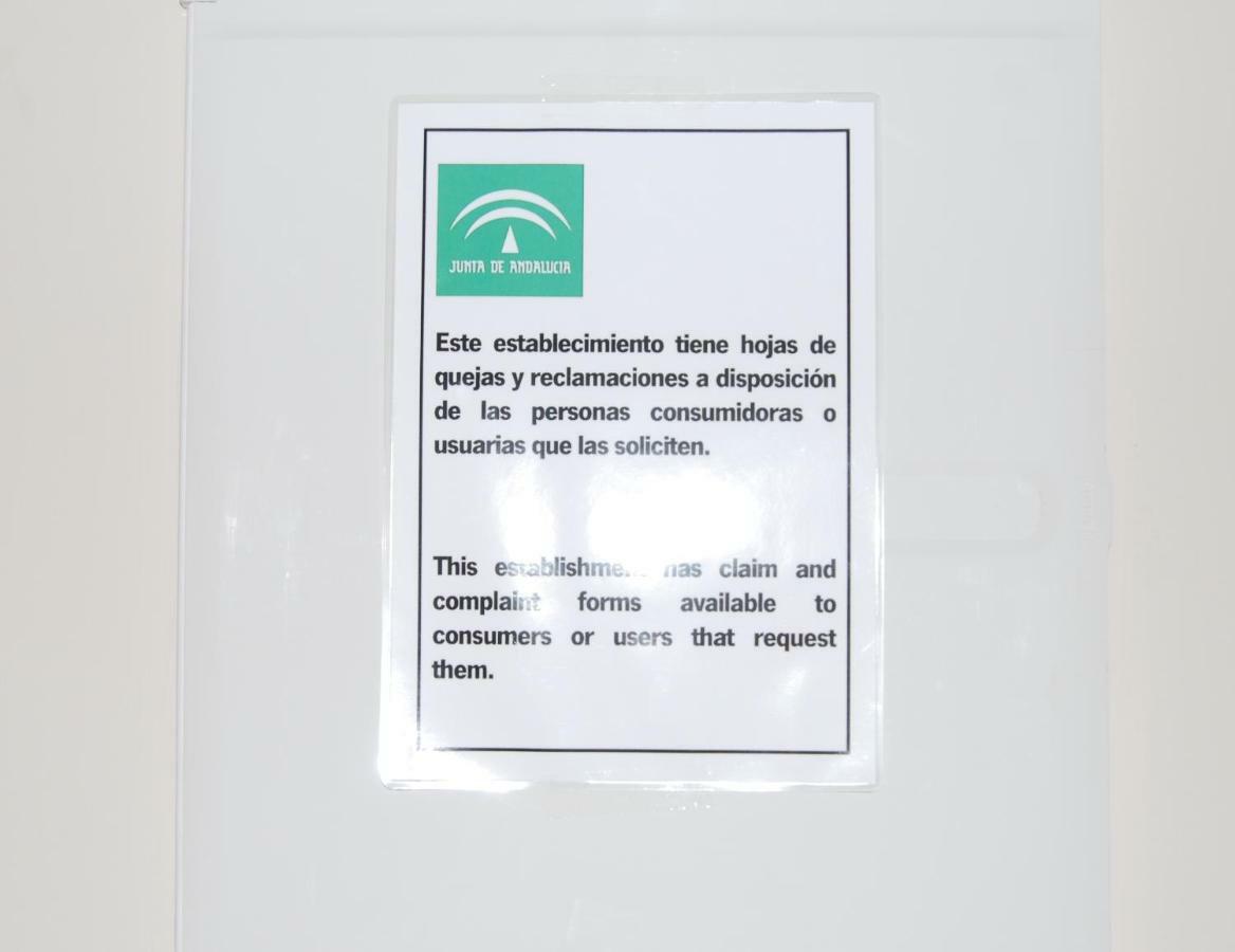 Centrico Nuevo Dos Banos Parking Lejlighed Sevilla Eksteriør billede